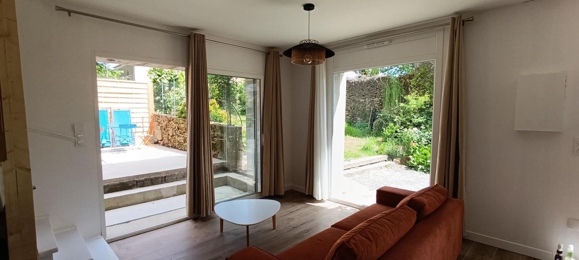 Maison Irondas Saint-Pierre-d'Aurillac Luaran gambar