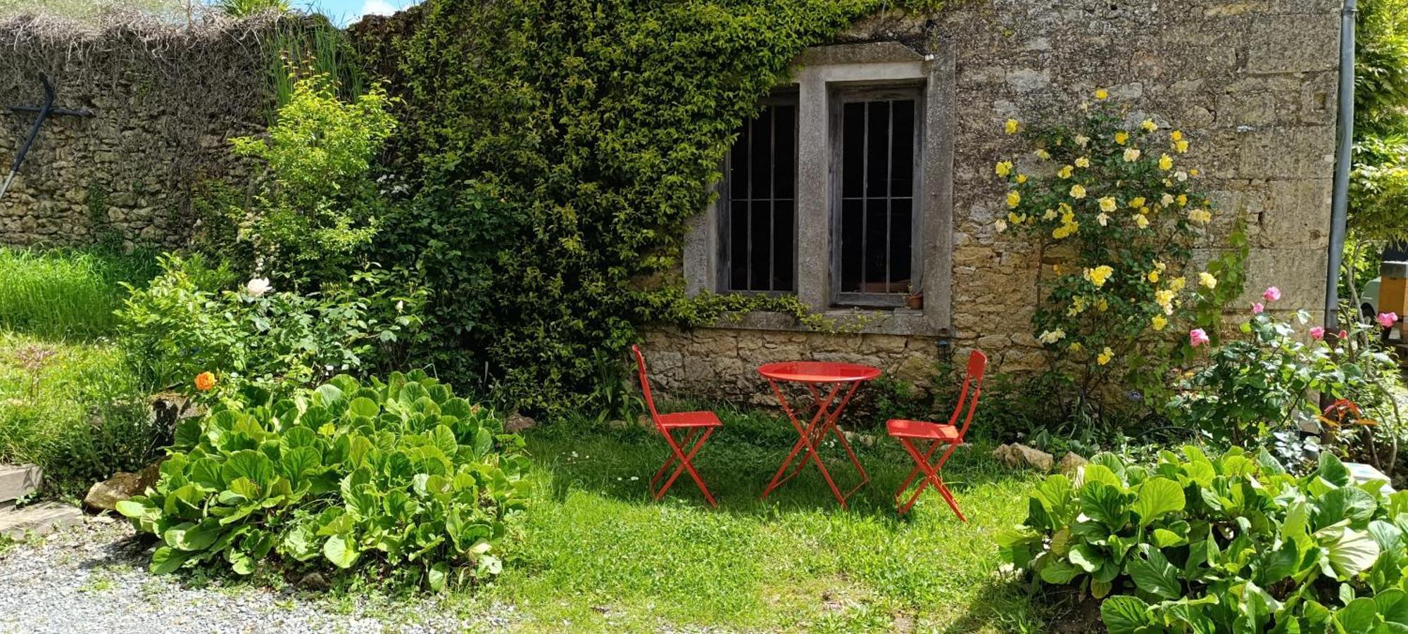 Maison Irondas Saint-Pierre-d'Aurillac Luaran gambar